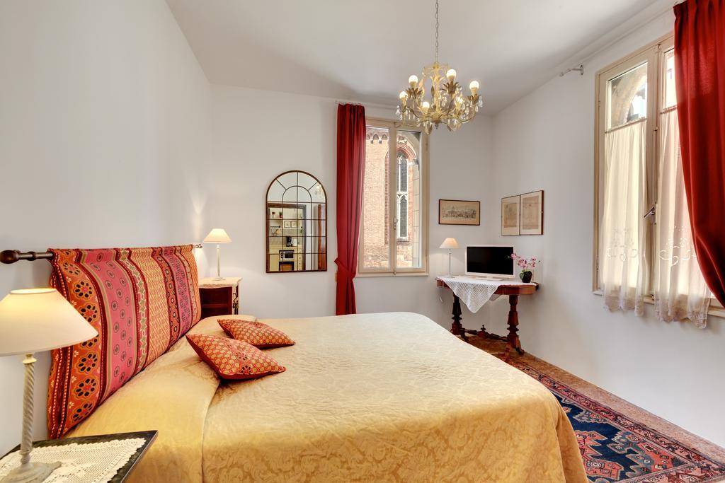 Ca' Badoer Frari Apartment Venice Ngoại thất bức ảnh