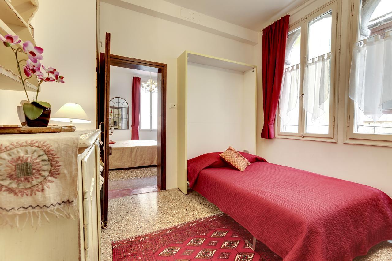 Ca' Badoer Frari Apartment Venice Ngoại thất bức ảnh