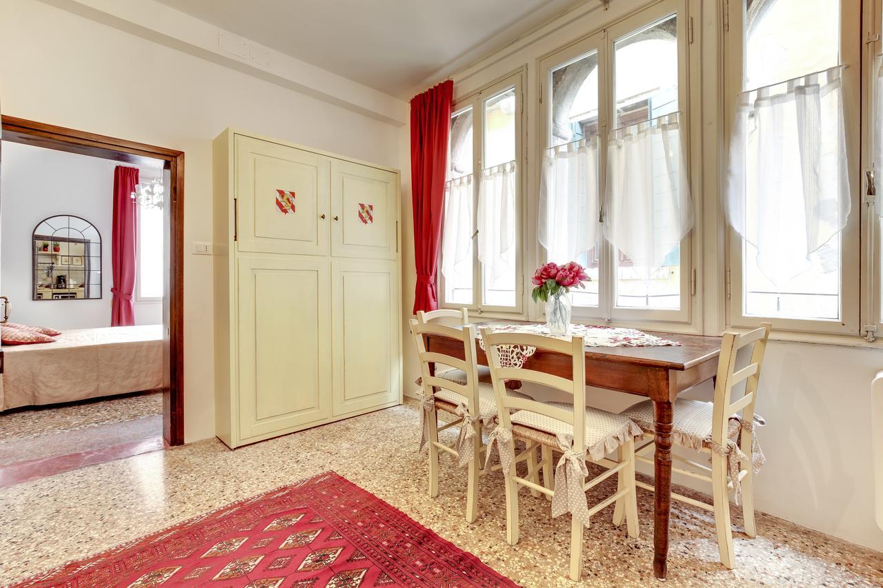 Ca' Badoer Frari Apartment Venice Ngoại thất bức ảnh